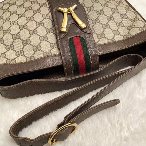 Authentic Gucci Supreme Sherry Line Leather Shoulder Bag. - Picture 8 of 17